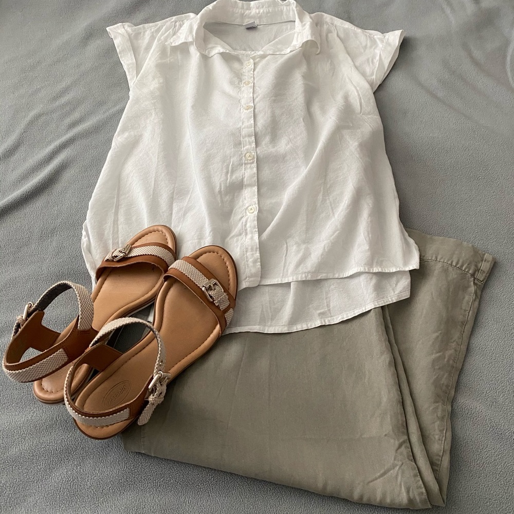 Old Navy Wide Leg Twill Pants